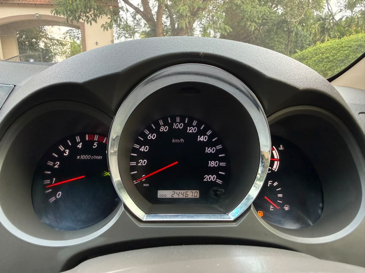 Toyota Fortuner - Image 7
